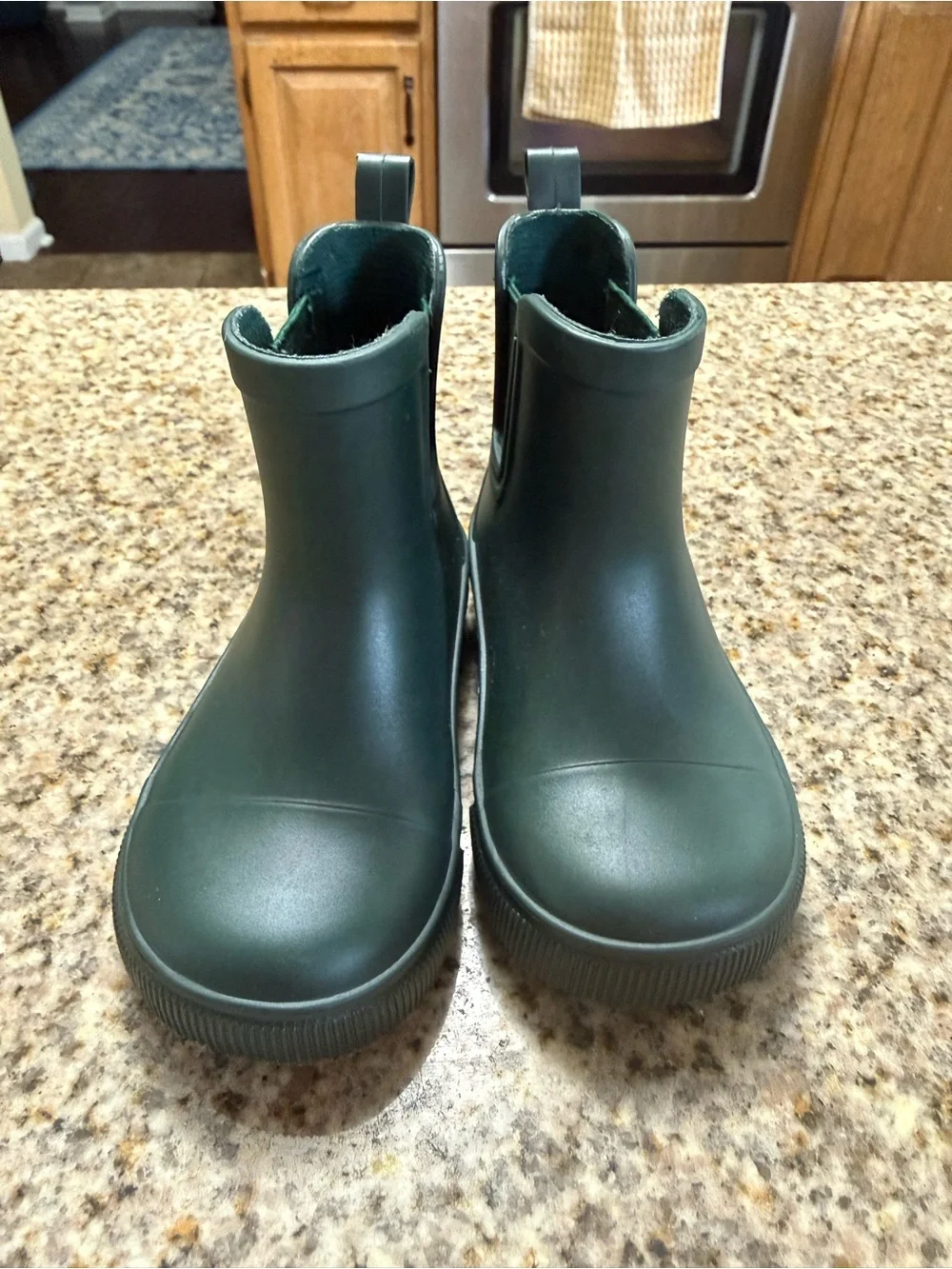 Like new! Gap Rain Boots - Green Toddler Boots - Size 3/4 - Baby Gap